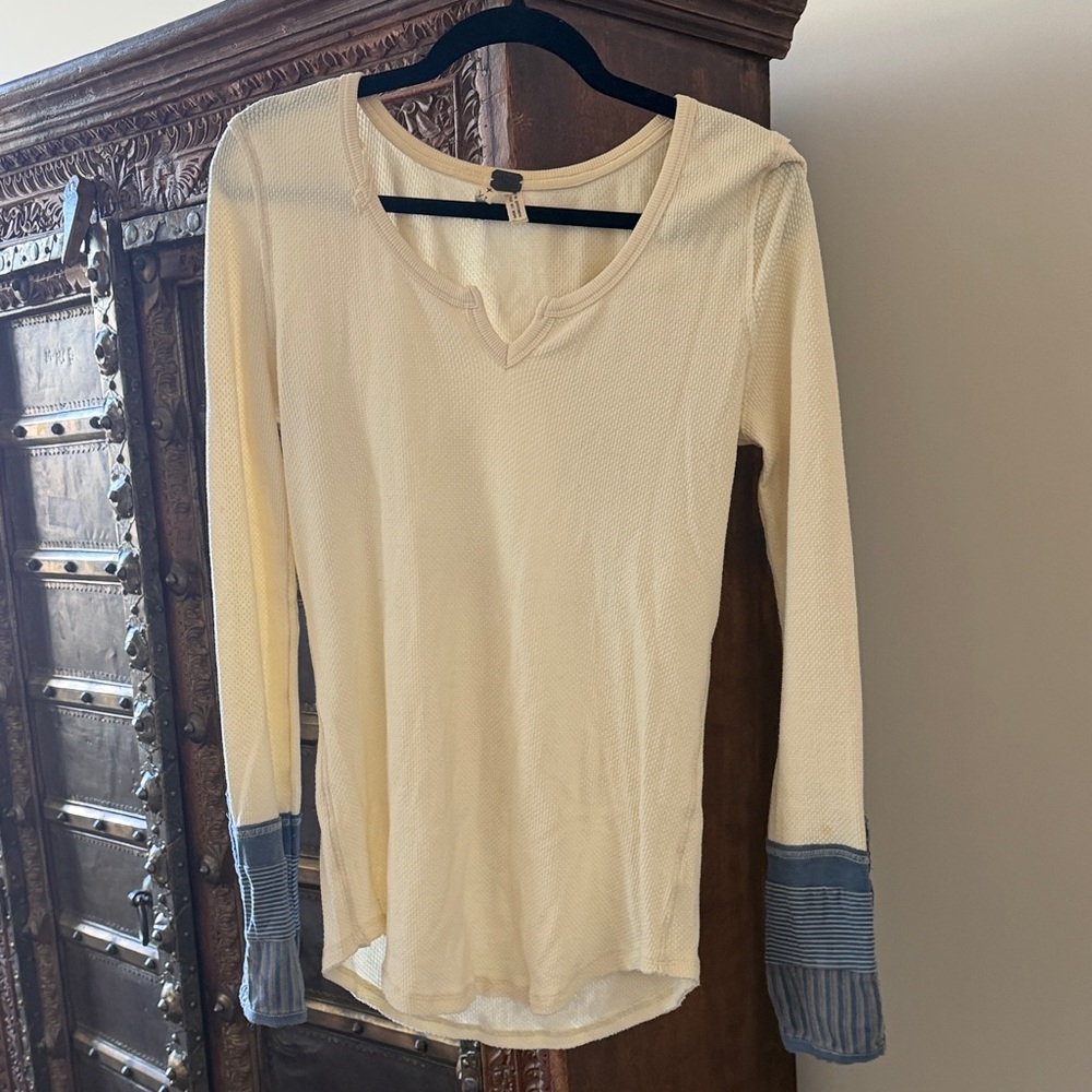 Free People thermal cuff NEW - Picture 2 of 2